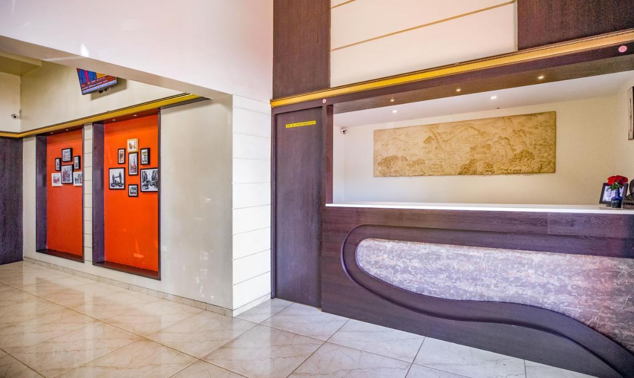 Hotel 24 Seven Nashik Εξωτερικό φωτογραφία