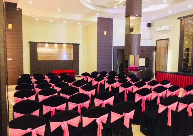 Hotel 24 Seven Nashik Εξωτερικό φωτογραφία