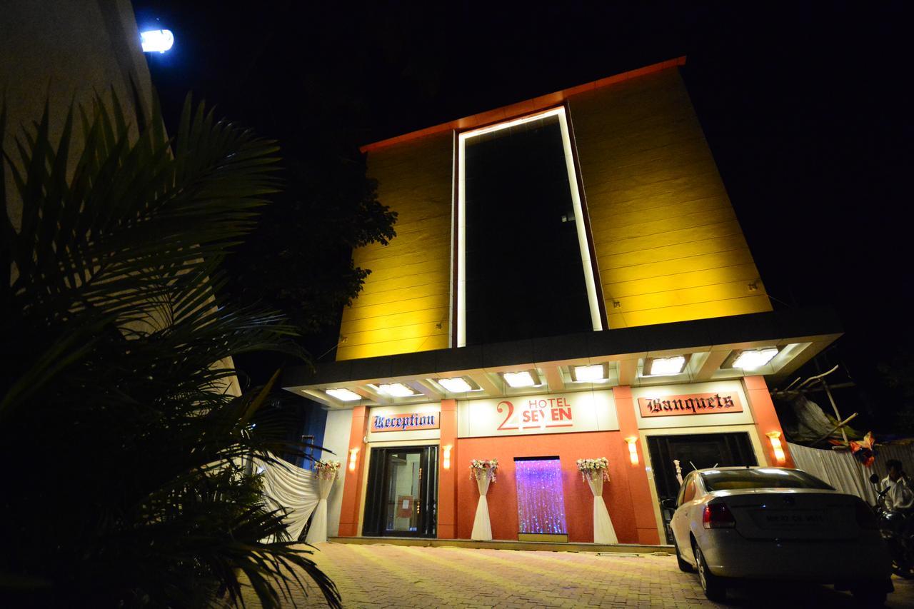 Hotel 24 Seven Nashik Εξωτερικό φωτογραφία